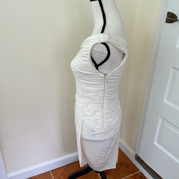 BCBG white dress size M - Picture 2 of 4
